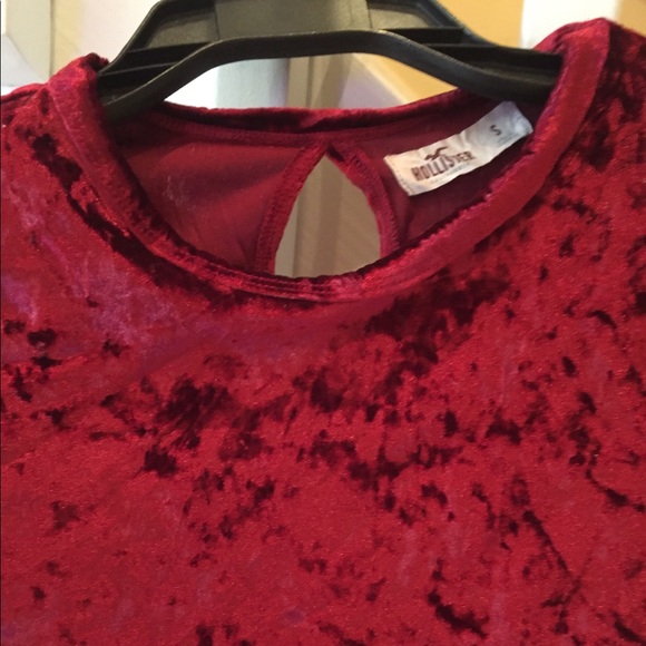 **SOLD**Hollister Red Velvet Top - Picture 5 of 7